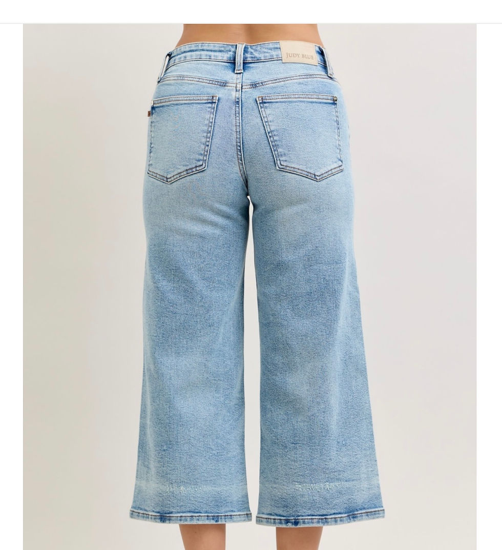 Thumbnail: Judy Blue MidRise Wide Crop
