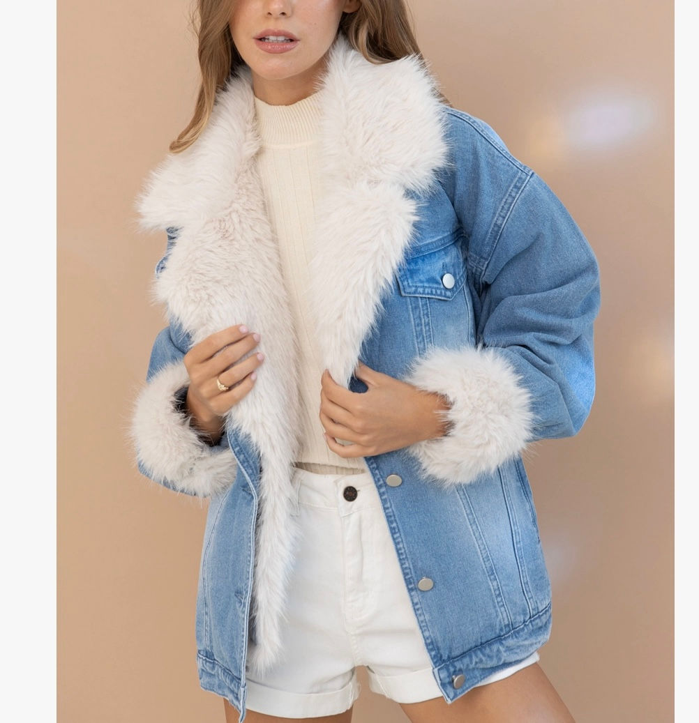 Fur Collard Cuff Relaxed Washed Denim