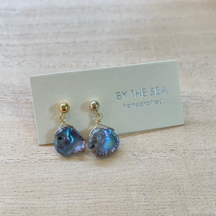 組みピアス