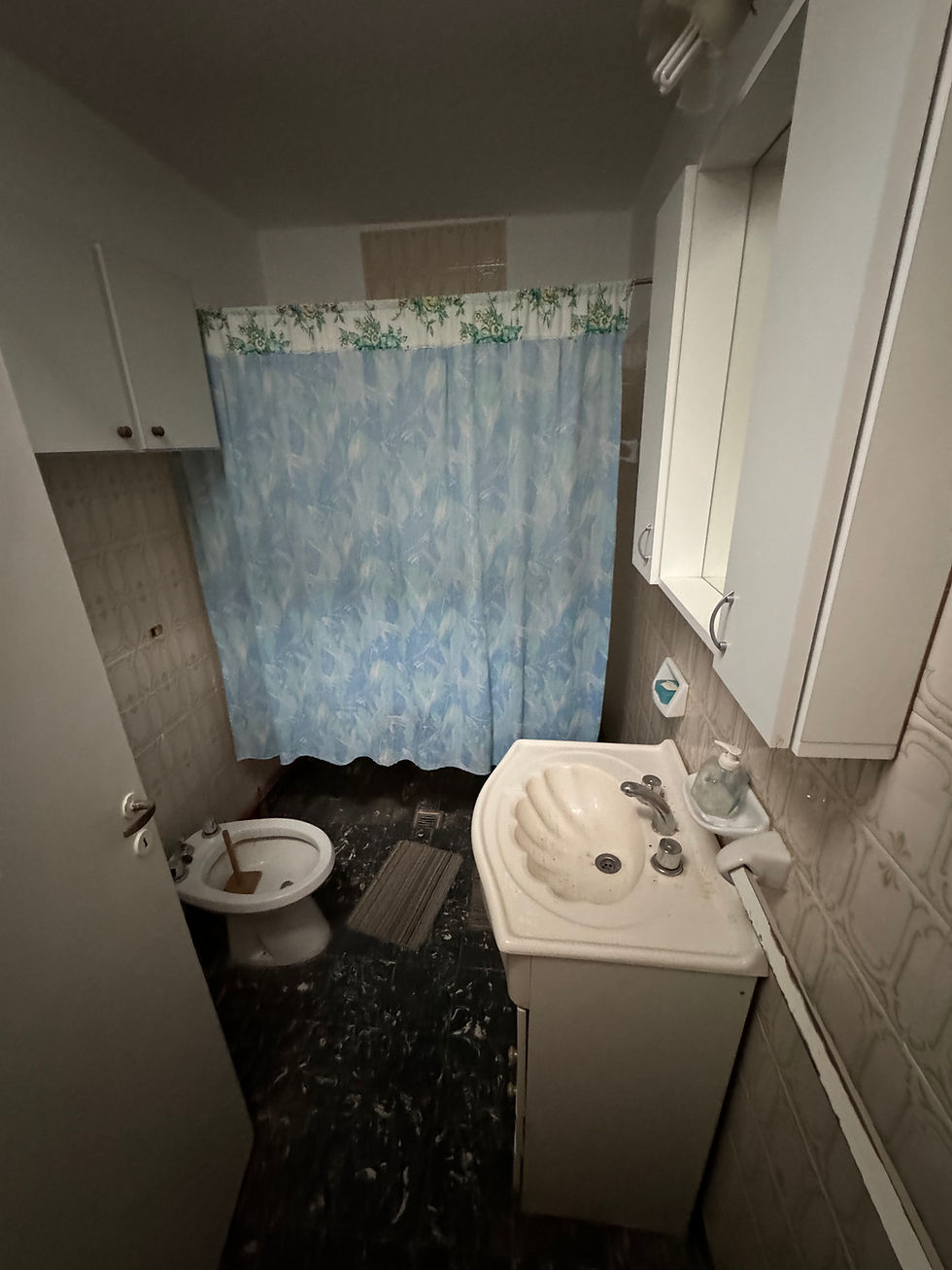 Miniatura: Casa 2 Dormitorios VENTA - Barrio "SUR" - AmplioTerreno