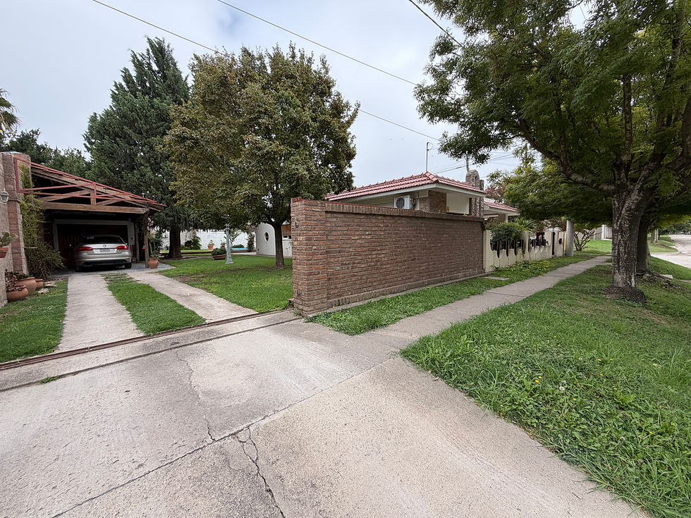 Miniatura: Casa Venta 3 Dormitorios - Villa Argentina - Buena ubicacion!