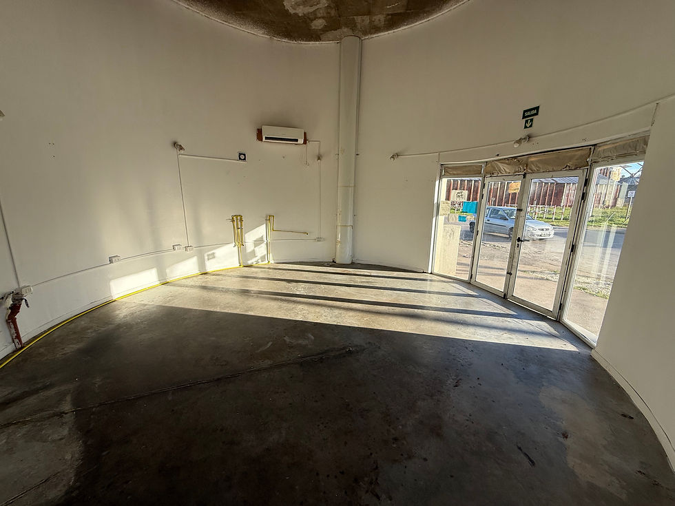 Miniatura: Locales Comerciales ALQUILER - Torre SILOS - Urquiza 14