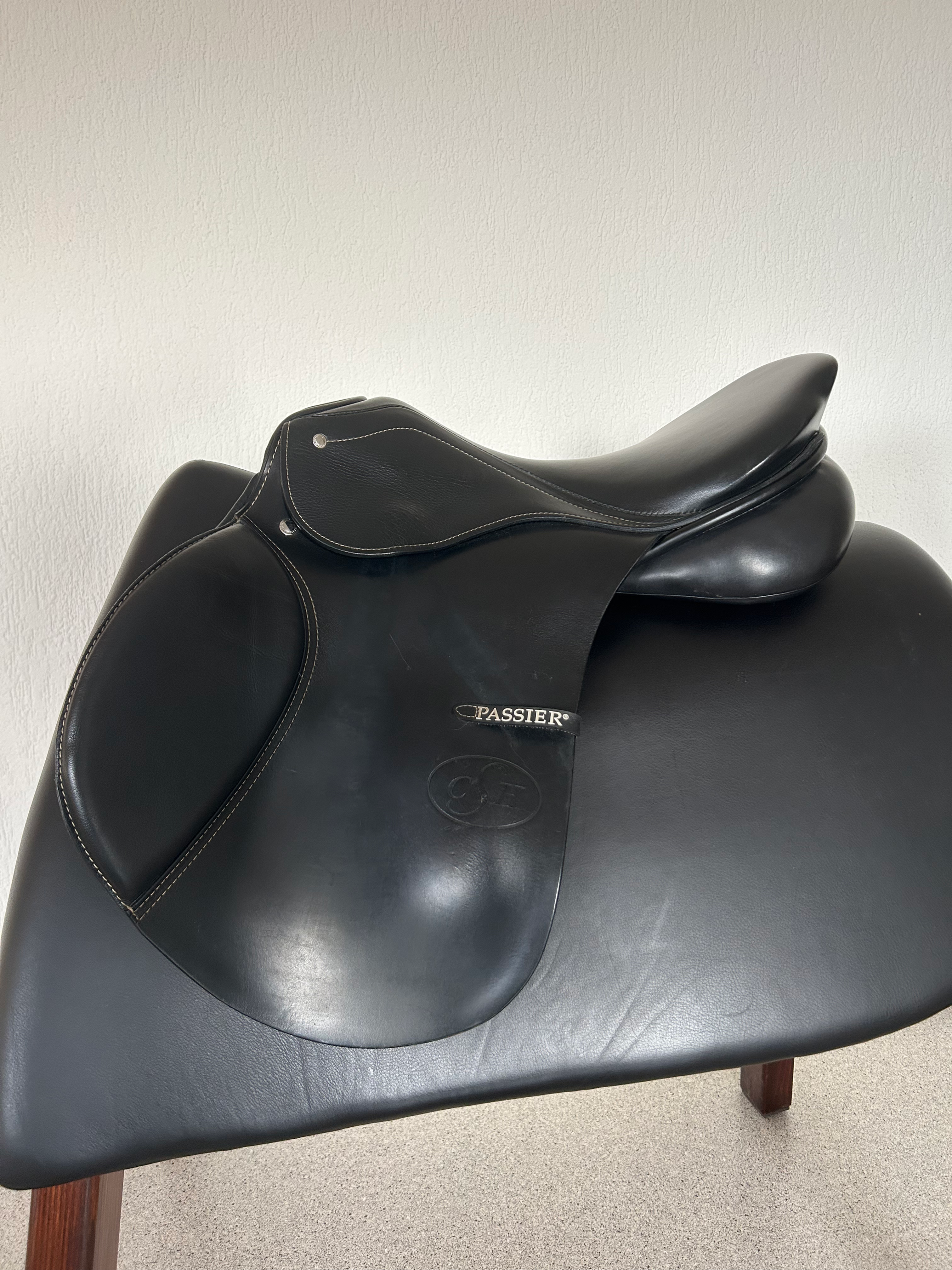 Passier - Hubertus Schmidt (Springen)