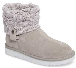 UGG(R) Saela Knit Cuff Boot