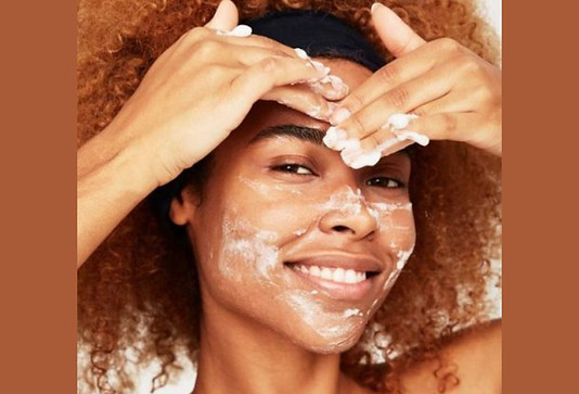 THE BEST-SELLING PRODUCTS ON AMAZON UNDER $40
