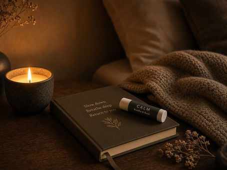 The Pocket-Sized Aromatherapy Ritual: Why an Aromatherapy Inhaler Can Belong in Your Daily Routine