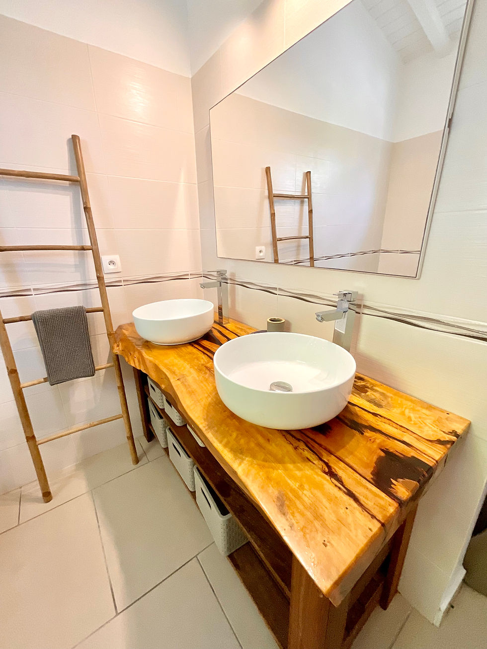 Salle de douche d’une villa de vacances avec piscine privée à Saint-François, Guadeloupe