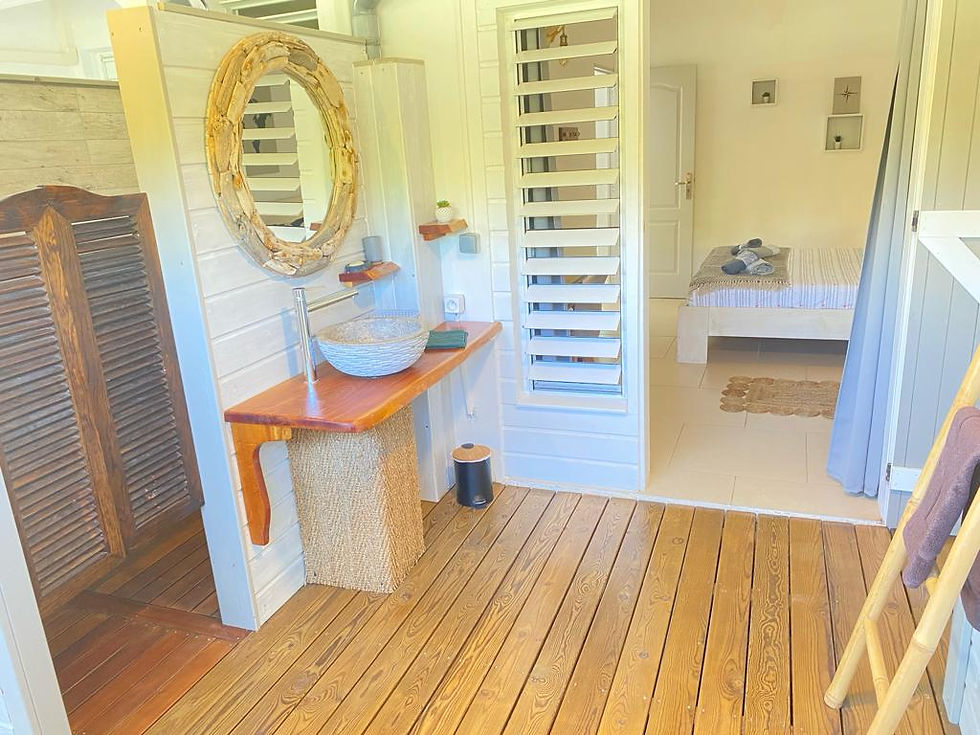 Vasque extérieure d’une villa de vacances avec piscine privée à Saint-François, Guadeloupe