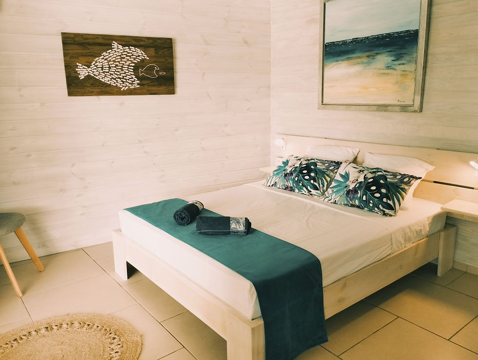 Chambre d’une villa de vacances avec piscine privée à Saint-François, Guadeloupe