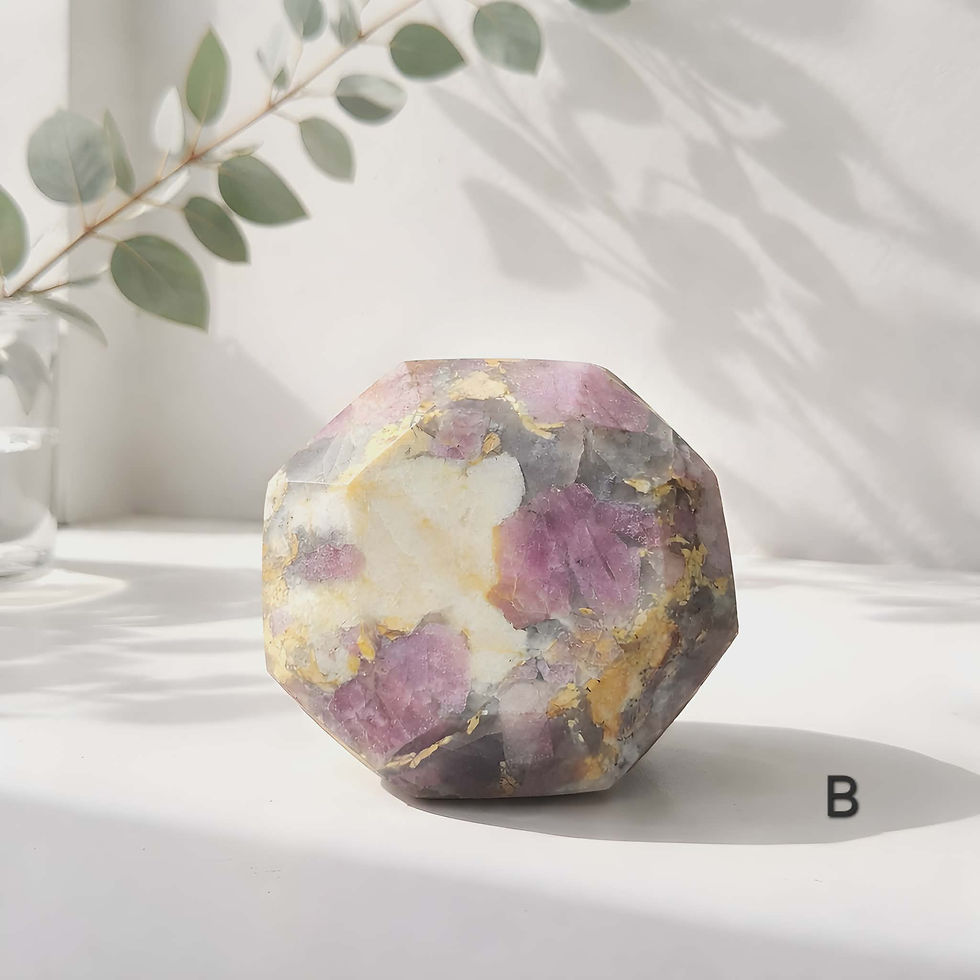 Thumbnail: Pink Tourmaline Diamond W/Stand (B)