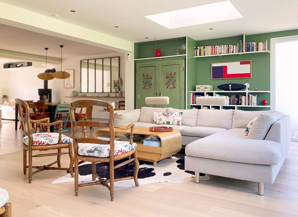 Library-design-renovation-contemporary-high-end-house-custom-made-furniture