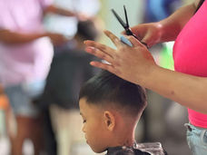 STOP THE STIGMA: Makeup Brush at Gunting Lang? Tse.