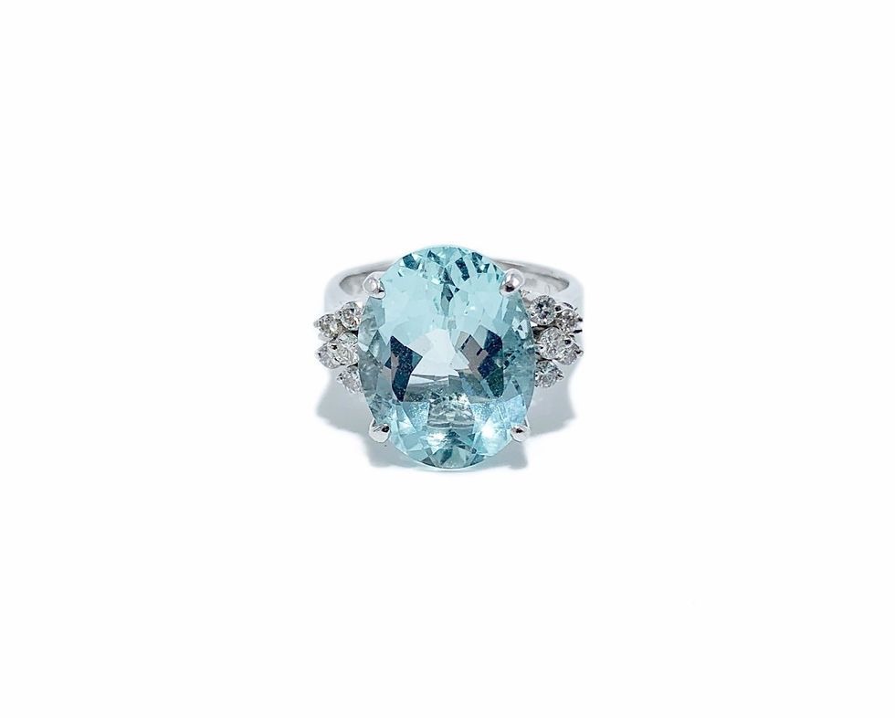 Oval Aquamarine Diamond Ring