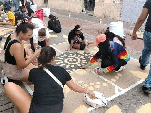 ✨Alcaldía de Comayagua inicia a elaborar la Alfombra Demostrativa✨
🤍"Un Tejido a María"🧵🤍