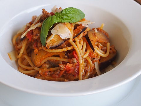 茄子とトマトのボロネーゼ