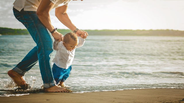 Holiday Travel Guide: Using Distilled Water for Baby During Trips