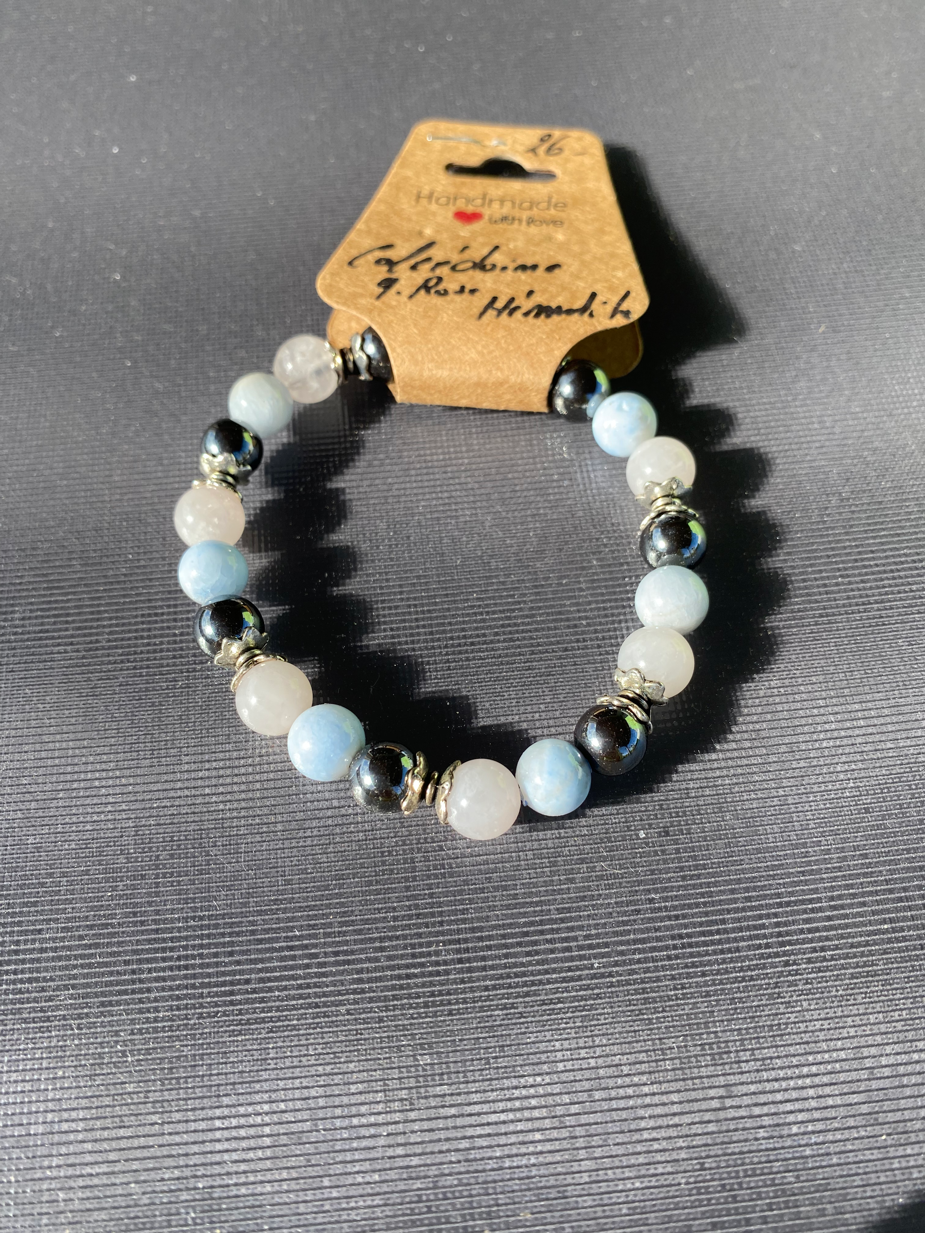 Bracelet calcédoine, quartz rose et hématite
