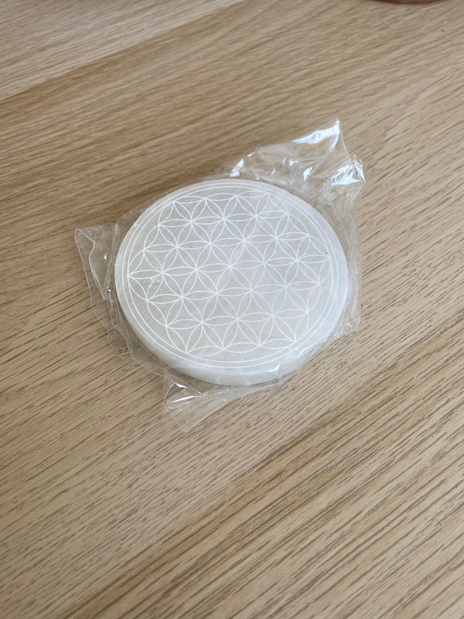 Fleur de vie en sélénite