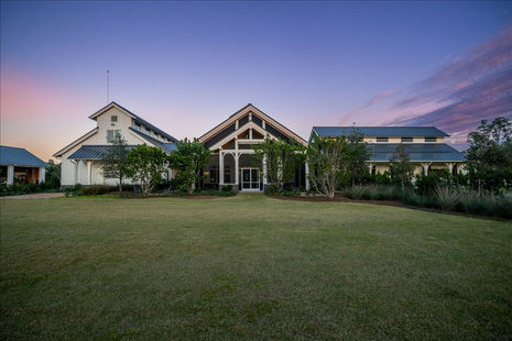 008-2725 Coach House Lane Naples, FL 34105-169.jpg