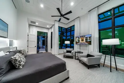 1300-Nautilus-Rd-Naples-FL-large-032-033-1300-Nautilus-30-Master-1500x1000-72dpi.webp
