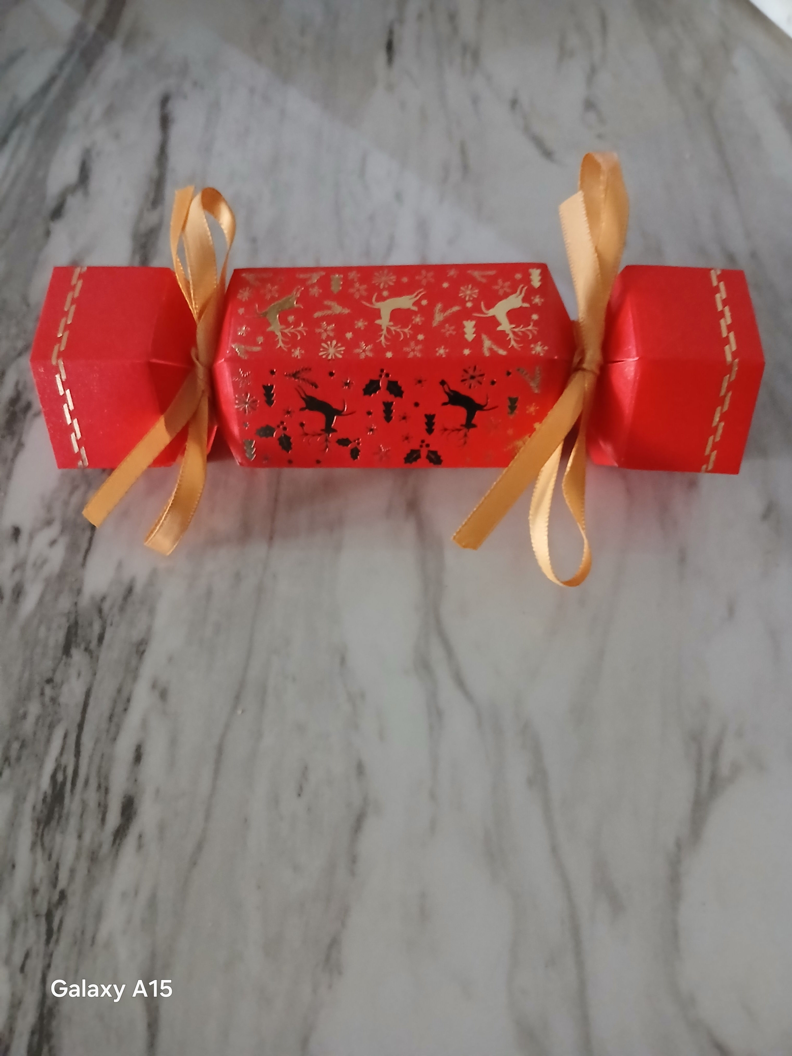 Christmas Cracker for Dogs and Cats 100% Venison Cubes