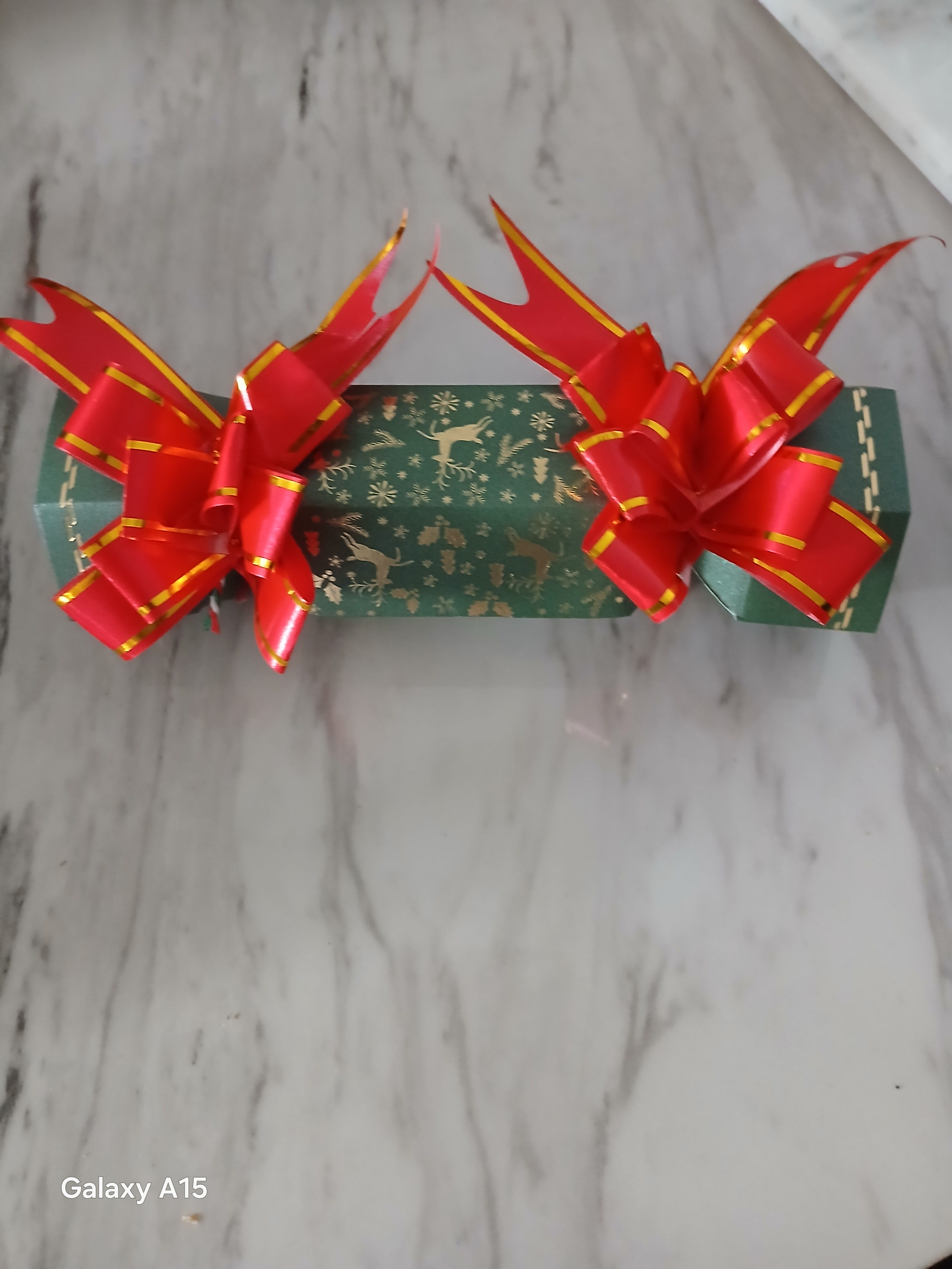 Christmas Cracker for Dogs and Cats Salmon Slices