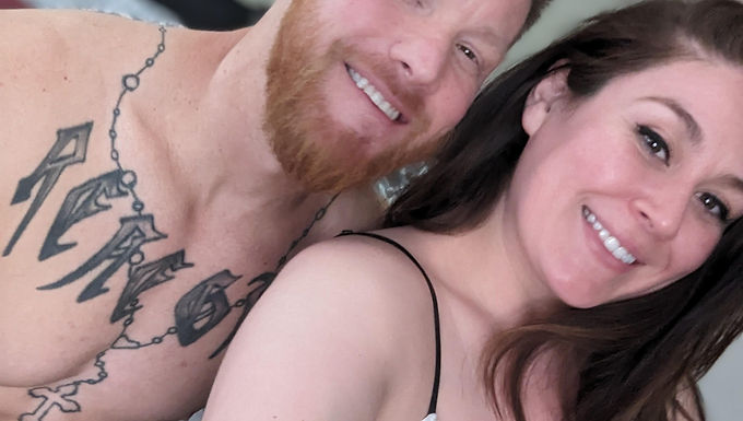 Lexi Luther live cam model Couple from United States on Slutbate