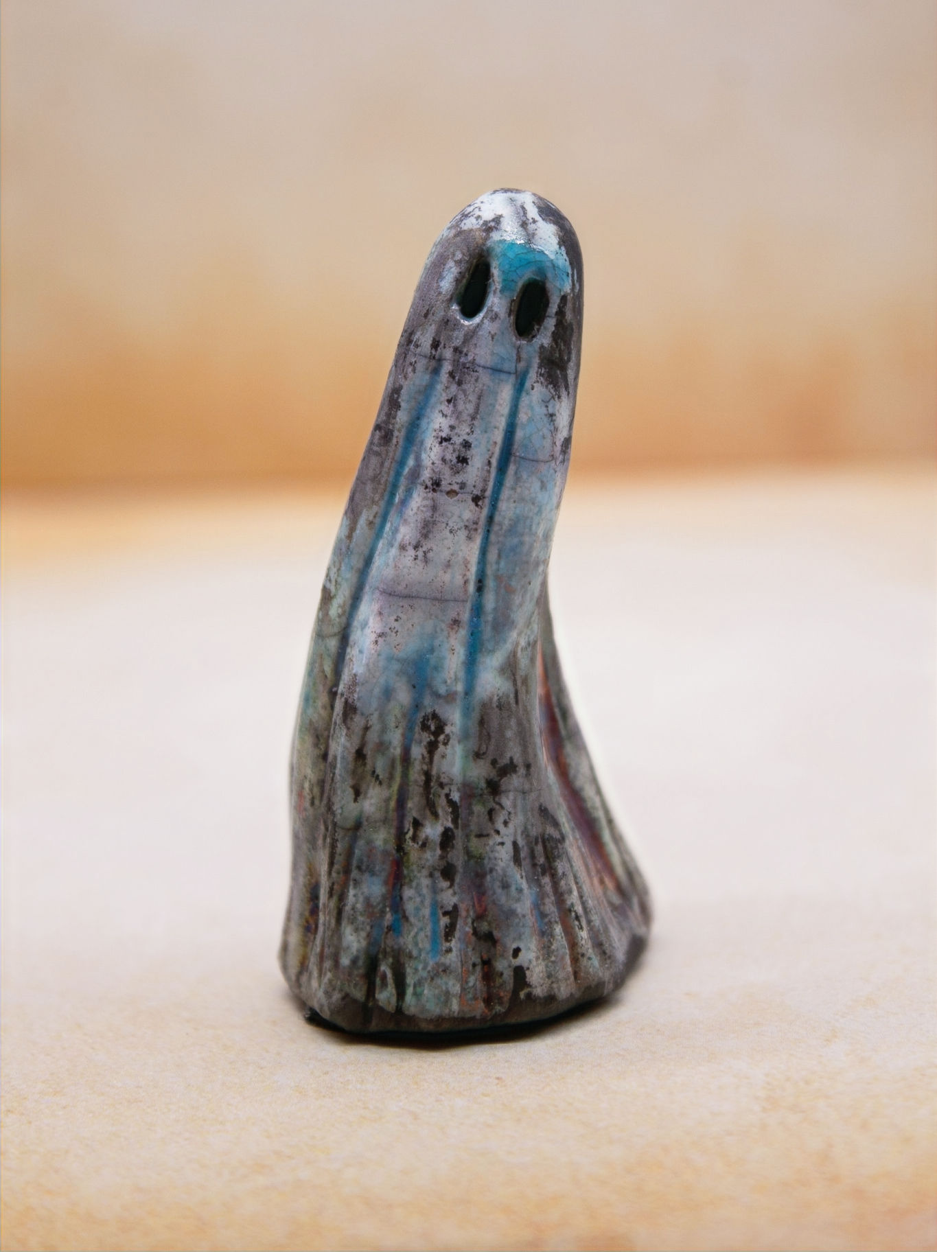 Peeky Boo no.0016