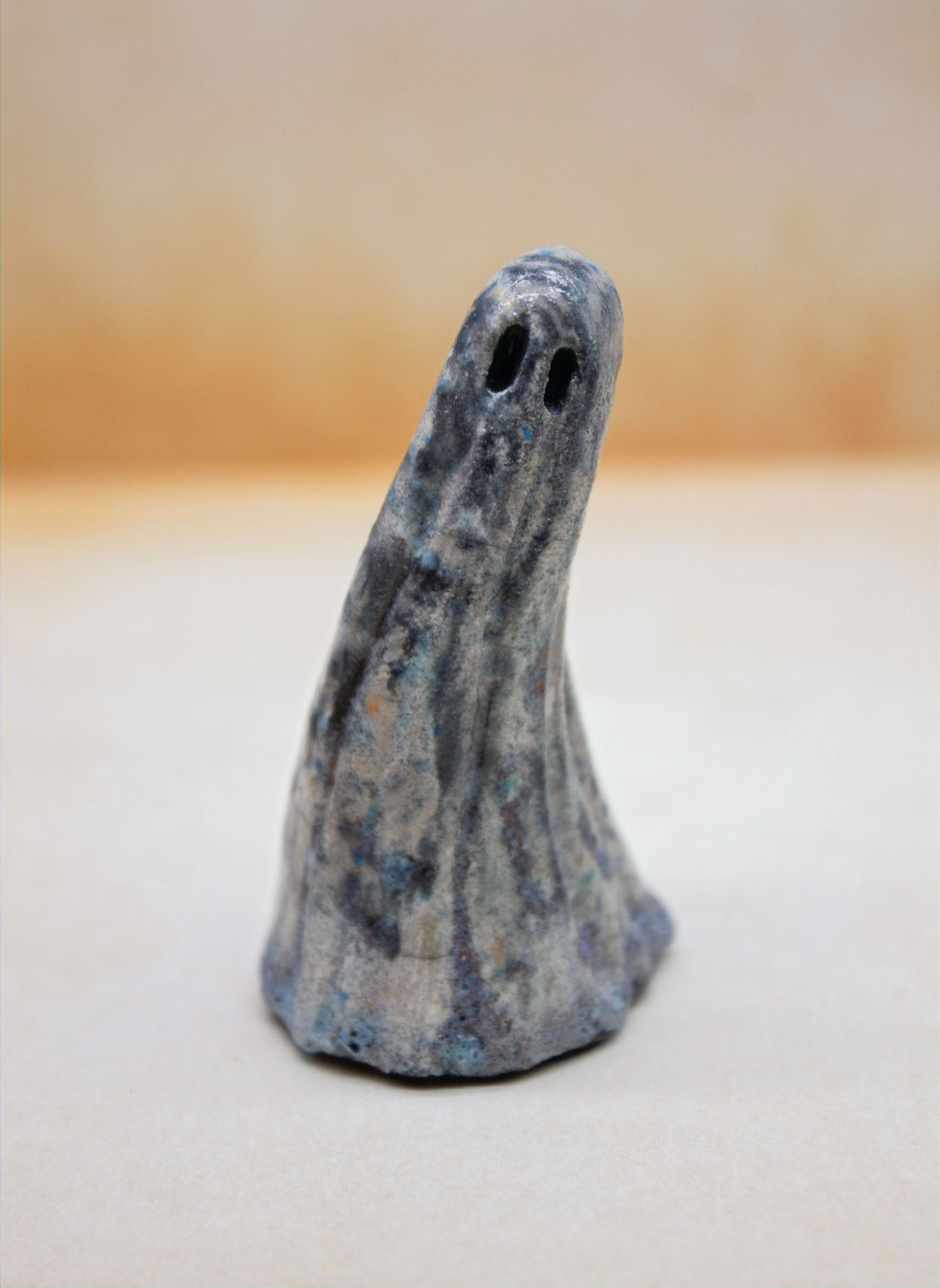 Peeky Boo no.0037