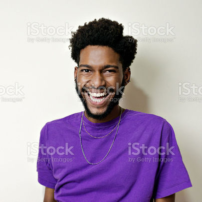 Por que comprar imagens em bancos de imagens: A chave para o sucesso visual do seu projeto!
