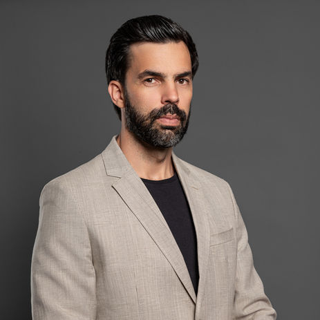 Retrato do Corretor de imoveis Donatello da Lopes Imóveis