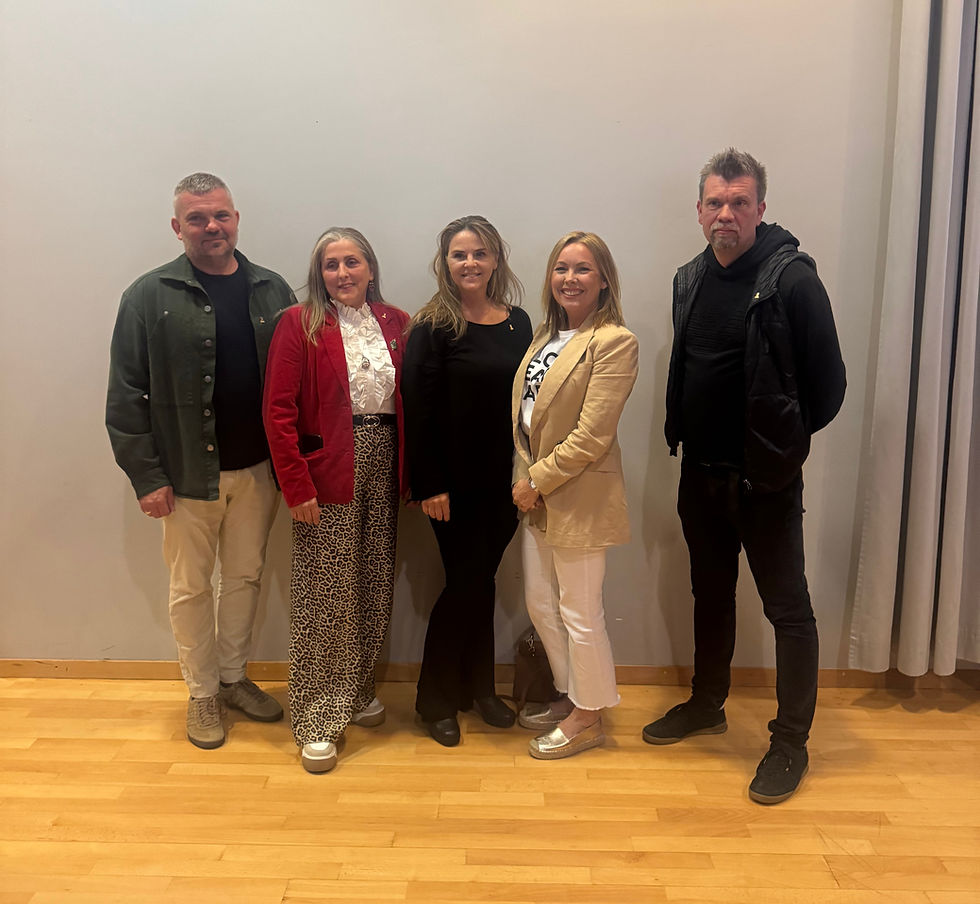 Kristinn Arason, Sjöfn Jónsdóttir, Karólína Valtýsdóttir, Geirþrúður Guttormsdóttir, Sveinn Speight