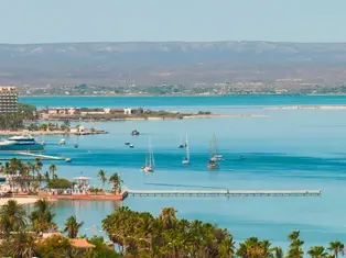 We are witnessing a paradigm shift: La Paz is no longer just sold as paradise ; it is being built for those who want to live here with awareness, style, and roots.