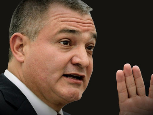 Aplazan un año juicio a García Luna