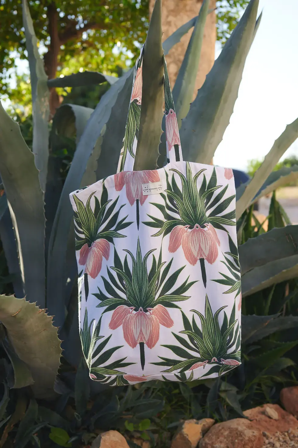 Thumbnail: DECO BUD IVORY CANVAS BAG 