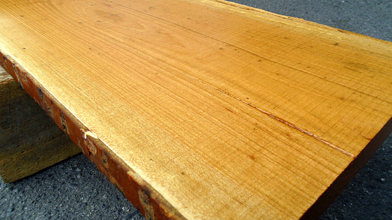 サムネイル： 桜/サクラ 900x250x20mm 天然木TVカウンター・リビングボード天板/DIY木材・1枚板・無垢板/下仕上げ済み