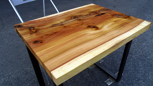 一枚板カフェテーブル 杉/スギ 800x620x40mm 天然木カフェテーブル・コーヒーテーブル