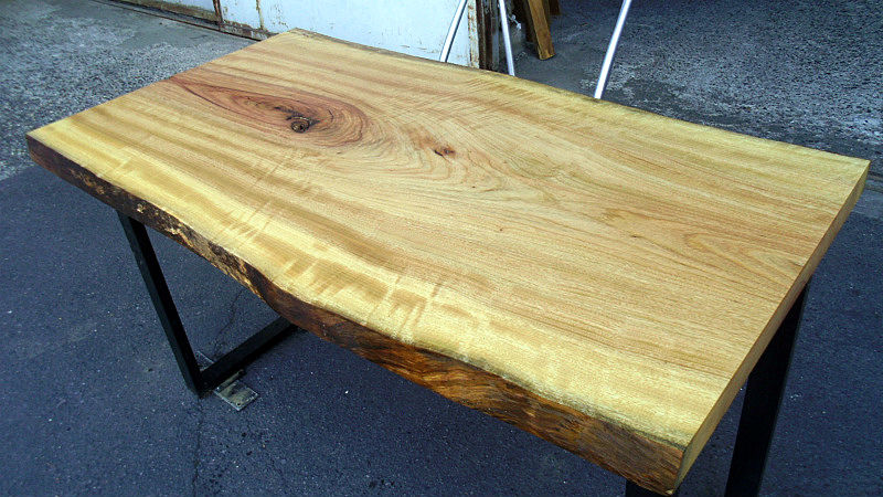 サムネイル： 樟/クス 1200x650x45mm 天然木リビングテーブル・パソコンデスク天板/DIY木材・1枚板・無垢板/下仕上げ済み