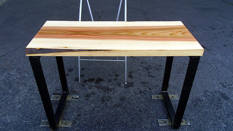 サムネイル： 杉/スギ 1000x430x40mm 天然木ラップトップテーブル・電動式昇降デスク天板/DIY木材・1枚板・無垢板/下仕上げ済み