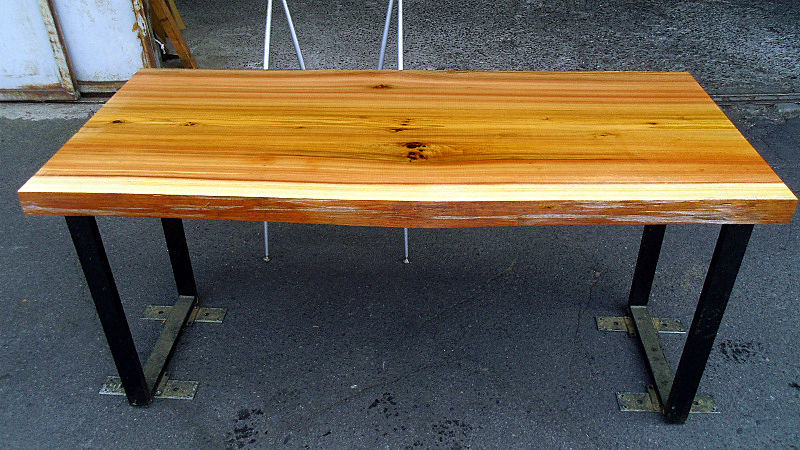 サムネイル： 【幅140×奥行60cm規格】杉 スギ 無垢 天板 一枚板 140×62cm 4.5cm厚｜DIY用 デスク テーブル 向け 無塗装 下仕上げ済み
