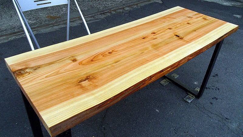 サムネイル： 杉/スギ 1400x520x45mm 天然木カウンターテーブル・キッチンカウンター天板/DIY木材・1枚板・無垢板/下仕上げ済み
