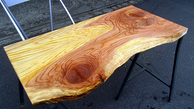 サムネイル： ヒマラヤスギ 900x450x30mm 天然木ラップトップテーブル・パソコンデスク天板/DIY木材・無垢板・1枚板/下仕上げ済み