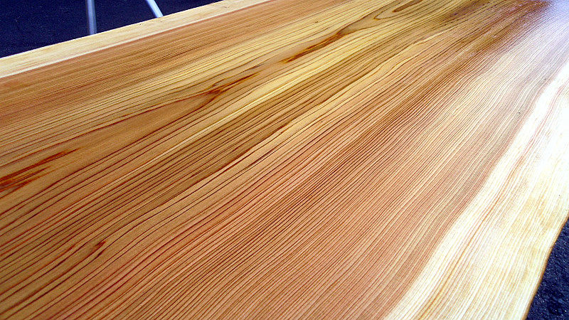 サムネイル： 杉/スギ 950x590x40mm 天然木パソコンテーブル・ワークデスク天板/DIY木材・1枚板・無垢板/下仕上げ済み