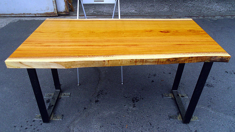 サムネイル： 【幅130×奥行70cm規格】欅 ケヤキ 無垢 天板 一枚板 130×77cm 4.5cm厚｜DIY用  テーブル・デスク向け 無塗装 下仕上げ済み