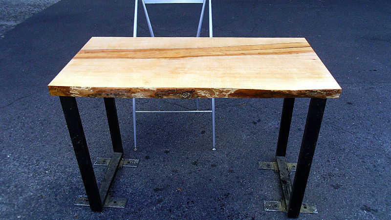 サムネイル： 水目桜/ミズメザクラ 1000x500x40mm 天然木リビングテーブル・パソコンデスク天板/DIY木材・1枚板・無垢板/下仕上げ済み