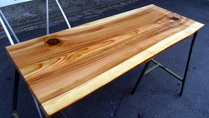 サムネイル： 杉/スギ 1100x440x40mm 天然木ラップトップテーブル・電動式昇降デスク天板/DIY木材・1枚板・無垢板/下仕上げ済み