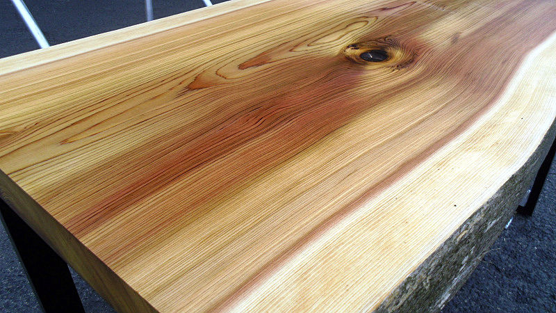 サムネイル： 杉/スギ 1300x660x45mm 天然木リビングテーブル・パソコンデスク天板/DIY木材・無垢板・1枚板/下仕上げ済み