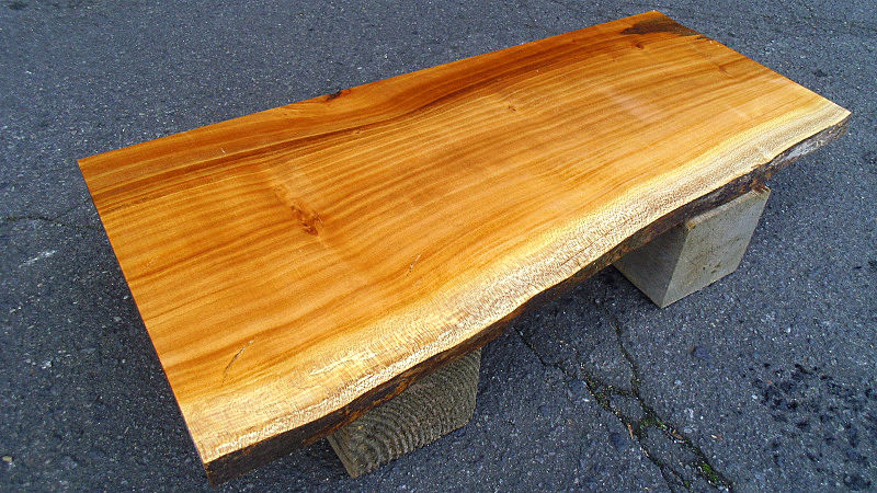 サムネイル： 欅/ケヤキ 650x320x20mm 天然木コーナーラック・手洗いカウンター天板/DIY木材・1枚板・無垢板/下仕上げ済み