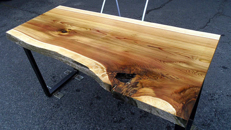 サムネイル： 杉/スギ 1300x660x45mm 天然木リビングテーブル・パソコンデスク天板/DIY木材・無垢板・1枚板/下仕上げ済み