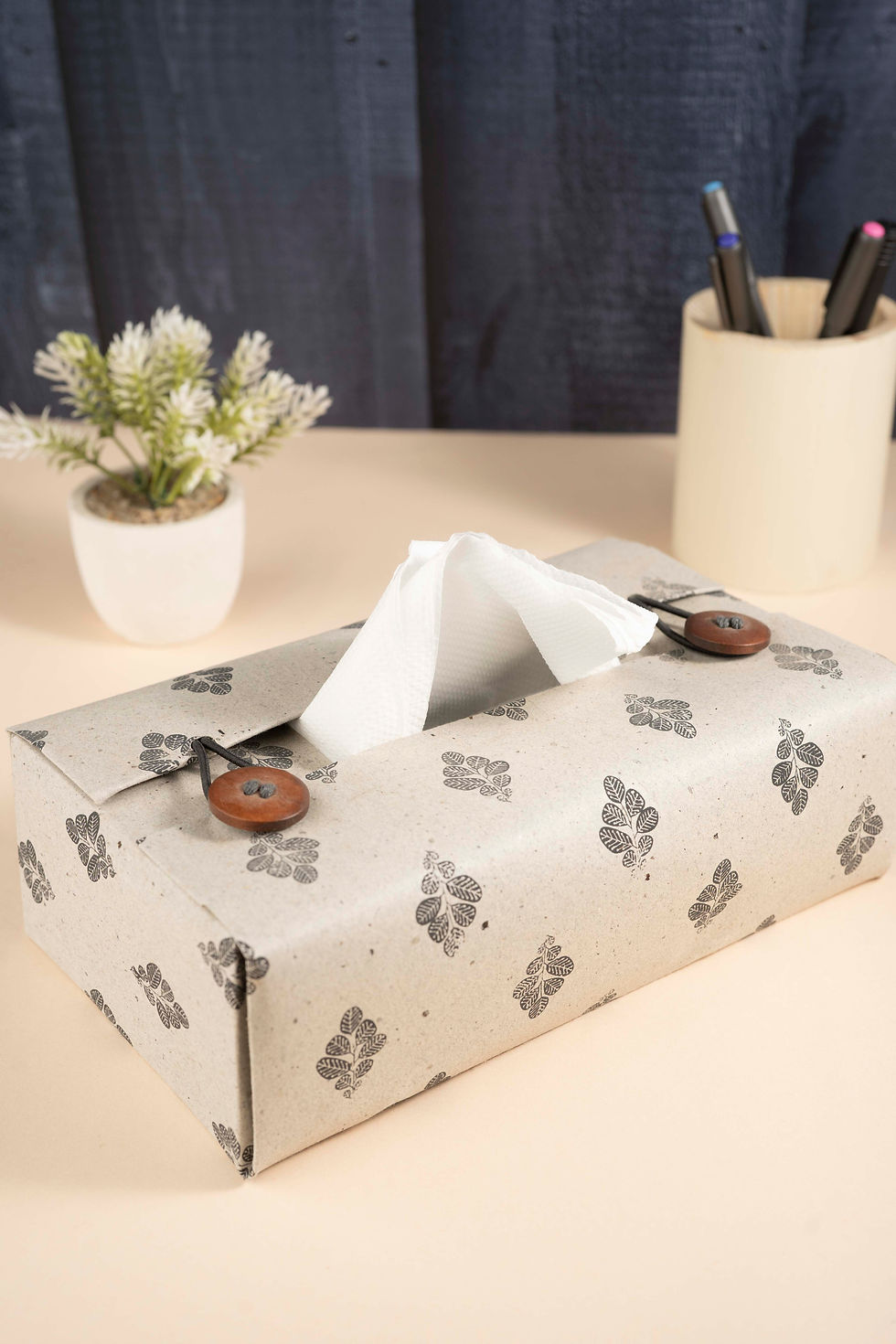 Thumbnail: Vintage tissue box cover